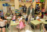 La alcaldesa visita el CEIP Vicente Medina. Junio, 2026.